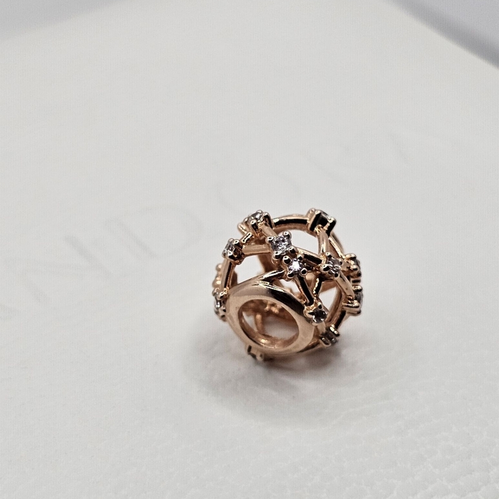 🎁Authentic Pandora ROSE OPENWORK CHARM - Picture 2 of 5